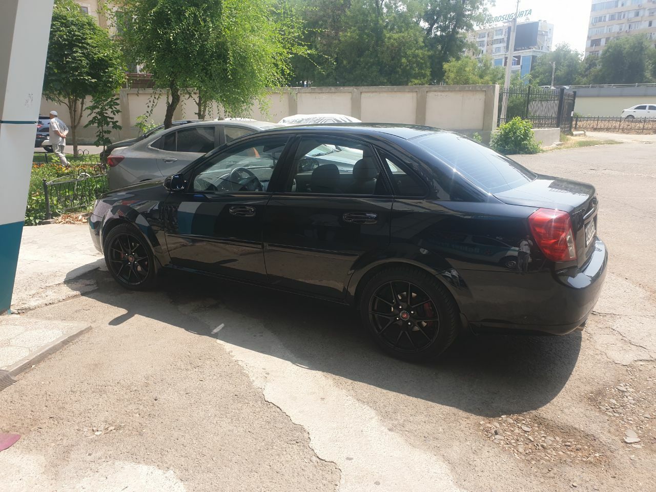 Продаётся автомобиль LACETTI OPTRA 2008 г.