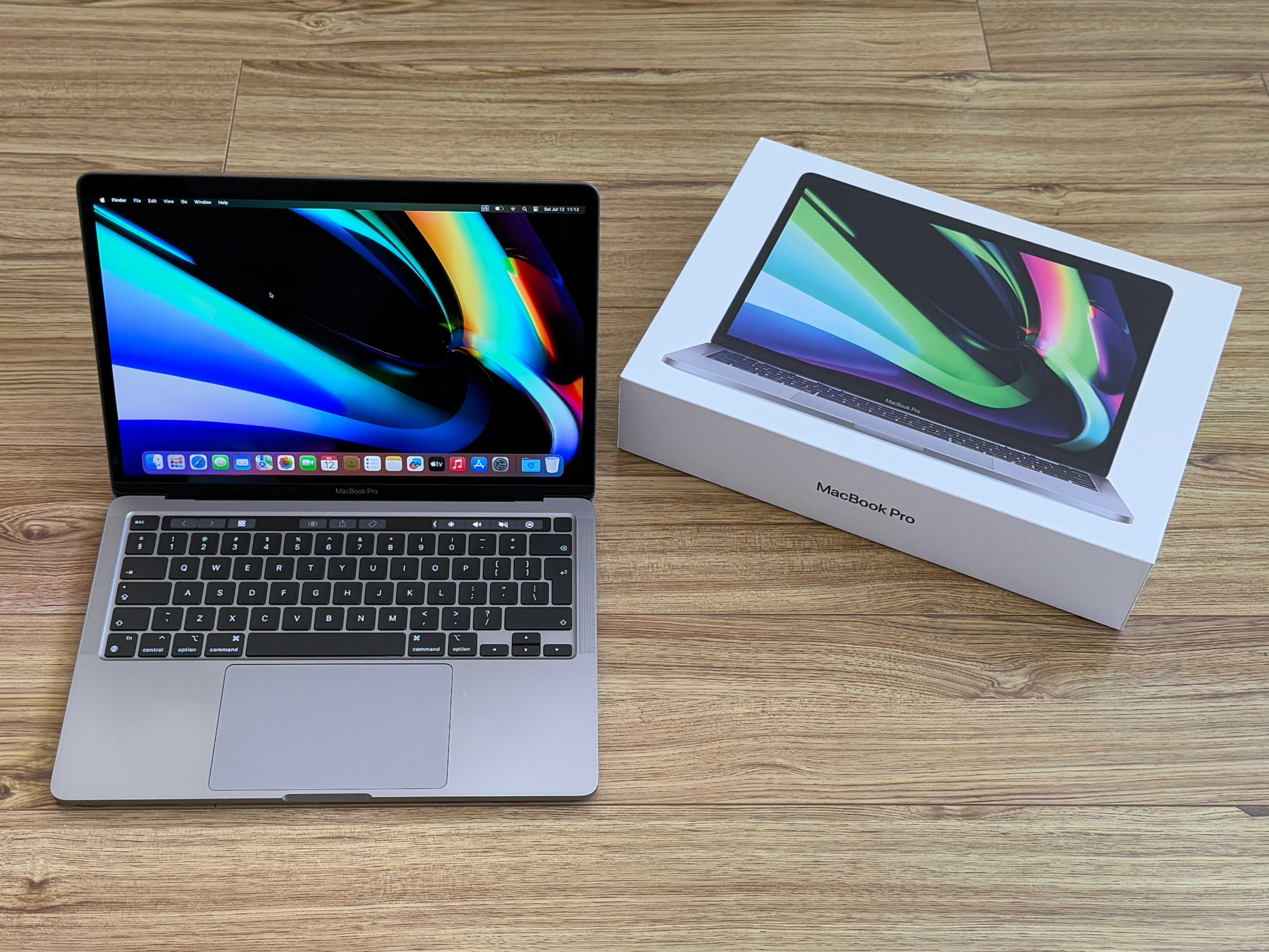 MacBook Pro 13 M1`8 Cpu/8 Gpu/16GB RAM/512GB SSD/Бат 18ч