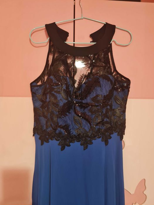 Официална дълга рокля