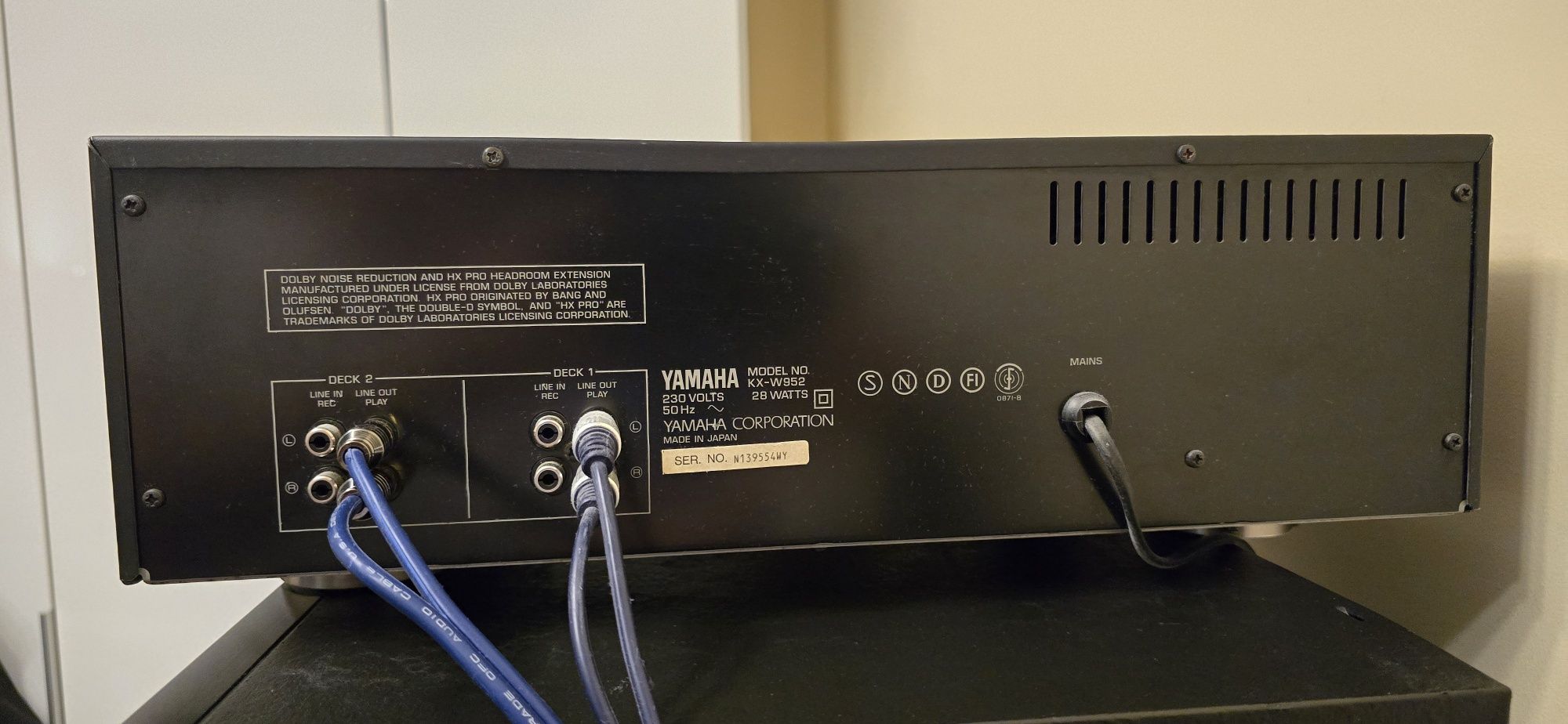 Двукасетен дек Yamaha KX-W952
