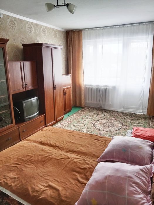 На сутки  и по часам