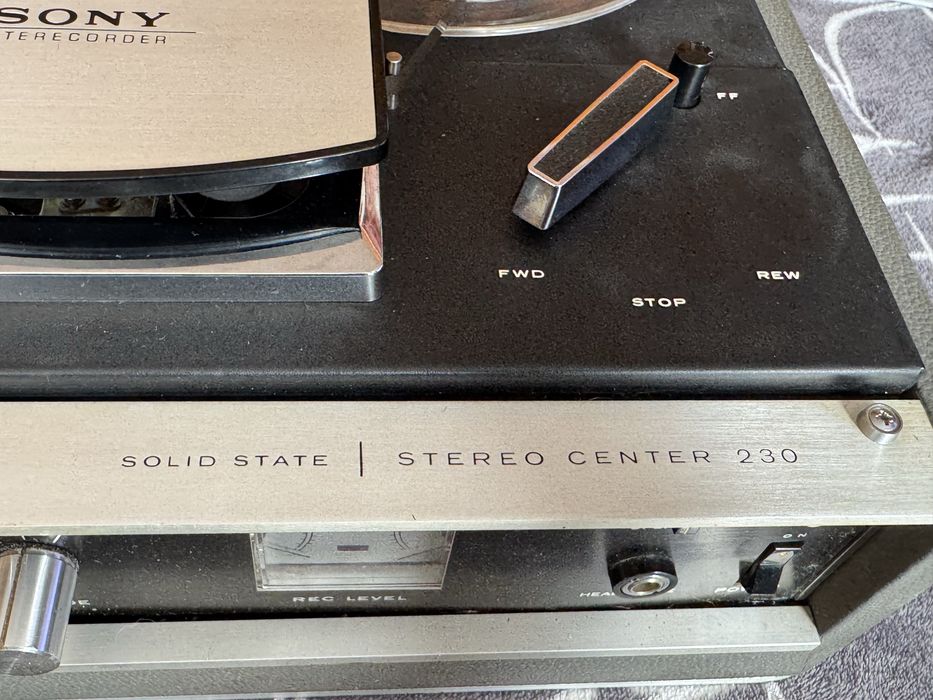 Magnetofon Sony Solid State Stereo Center 230 Recorder !