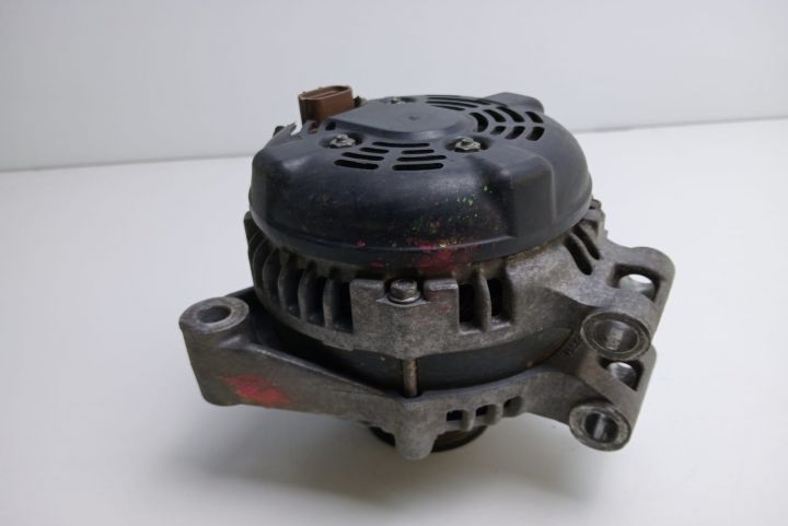 Alternator  2.7 d 104210-3711 Land Rover Range Rover Sport prima gene