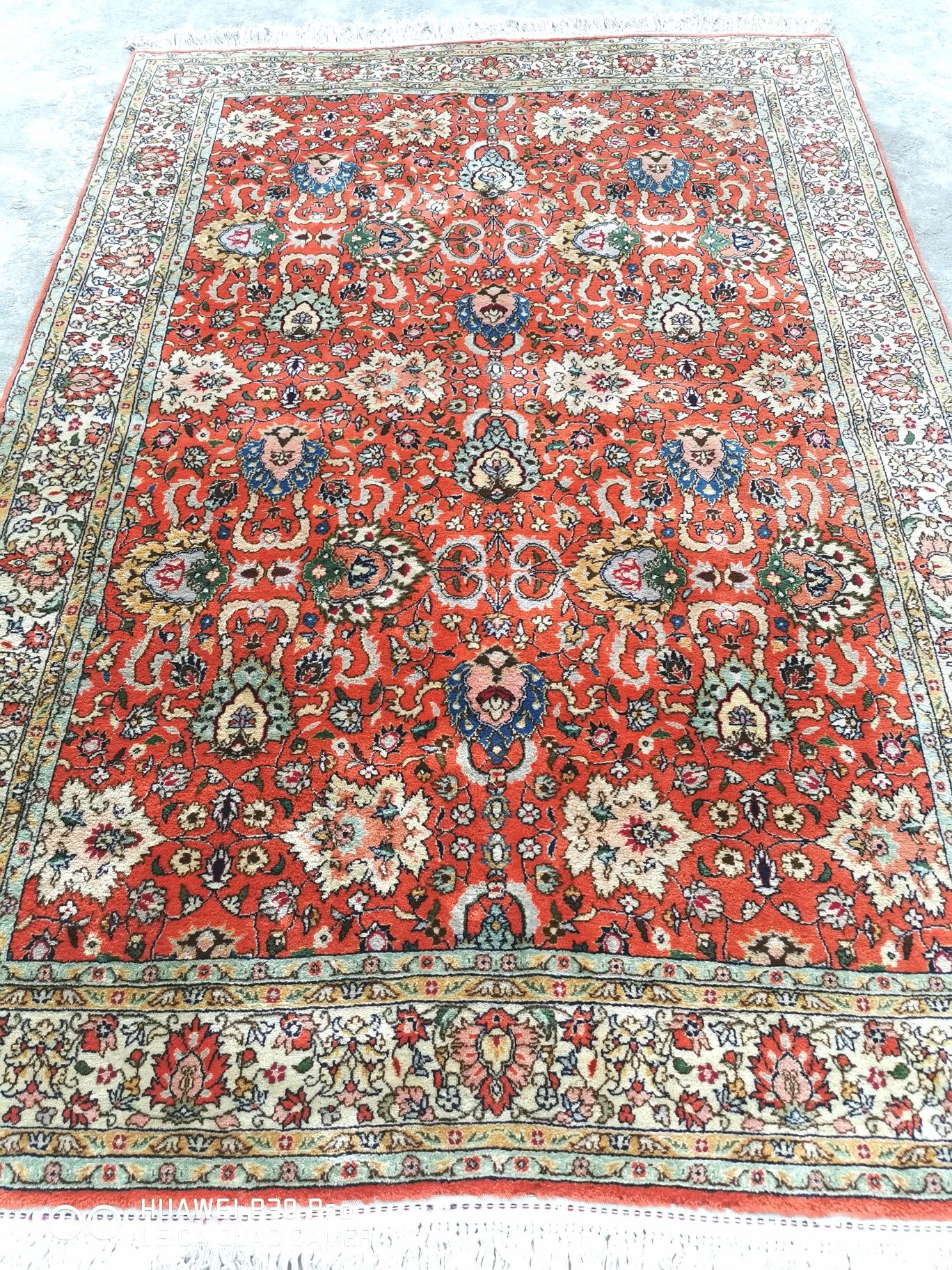 Ръчно Тъкан (Tabriz) Оригинален Персийски Вълнен Килим