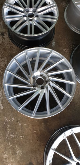 Janta Vossen 20" 5x112 NOUA !