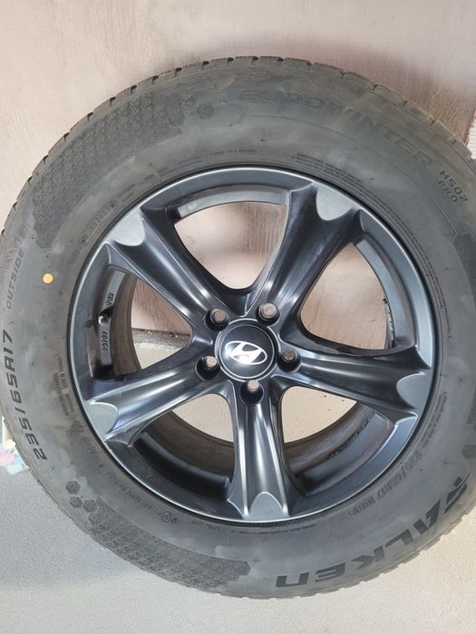 4 jante cu cauciucuri 235/65/17,all seson,Hynday,