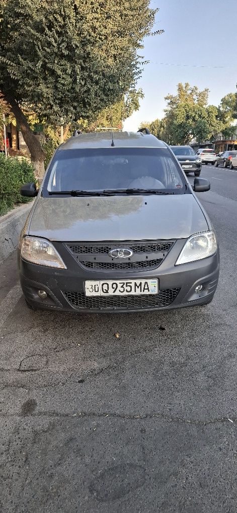 Lada largus 2013 yili naxtga berib yuboramiz sustayani ideyal holati