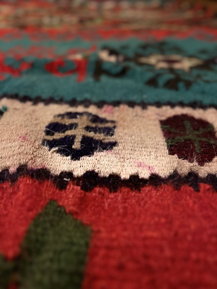 Ръчно тъкан котленски килим