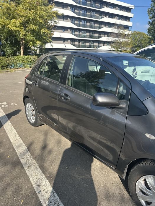 Toyota Yaris automata 1.3 benz 2008 unic proprietar