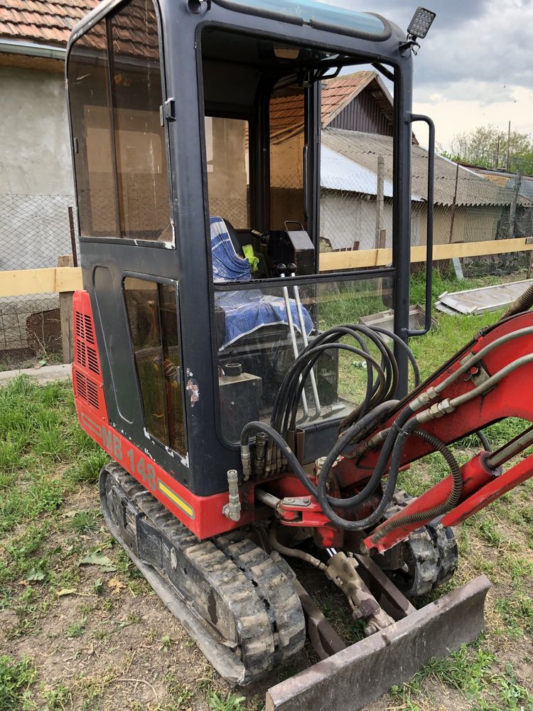 Miniexcavatoare de vanzare