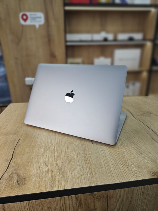 MacBook Pro 13 | TouchBar | Core i5 | 256гб | Макбук Про 2019