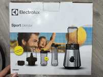Vând blender Electrolux Nou