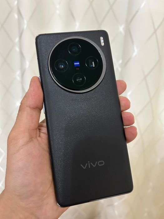 Vivo x 100 телефон