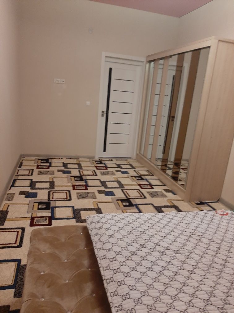 2x kvartira ijaraga beriladi tezda manzil kiriti bozor yaqinida