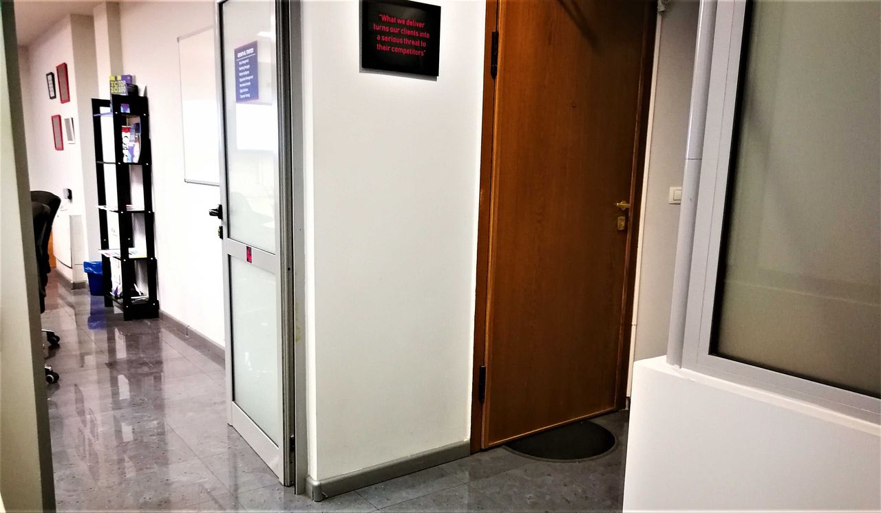 Дава се под наем Офис в София, Лозенец - 74 кв.м за 490 € - Снимка #12
