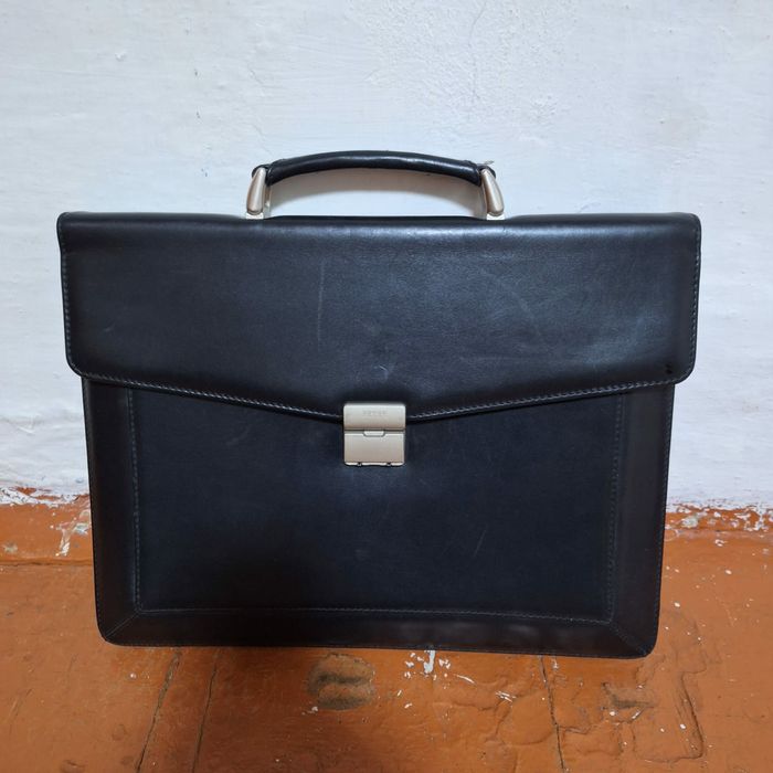 Продам портфель мужской