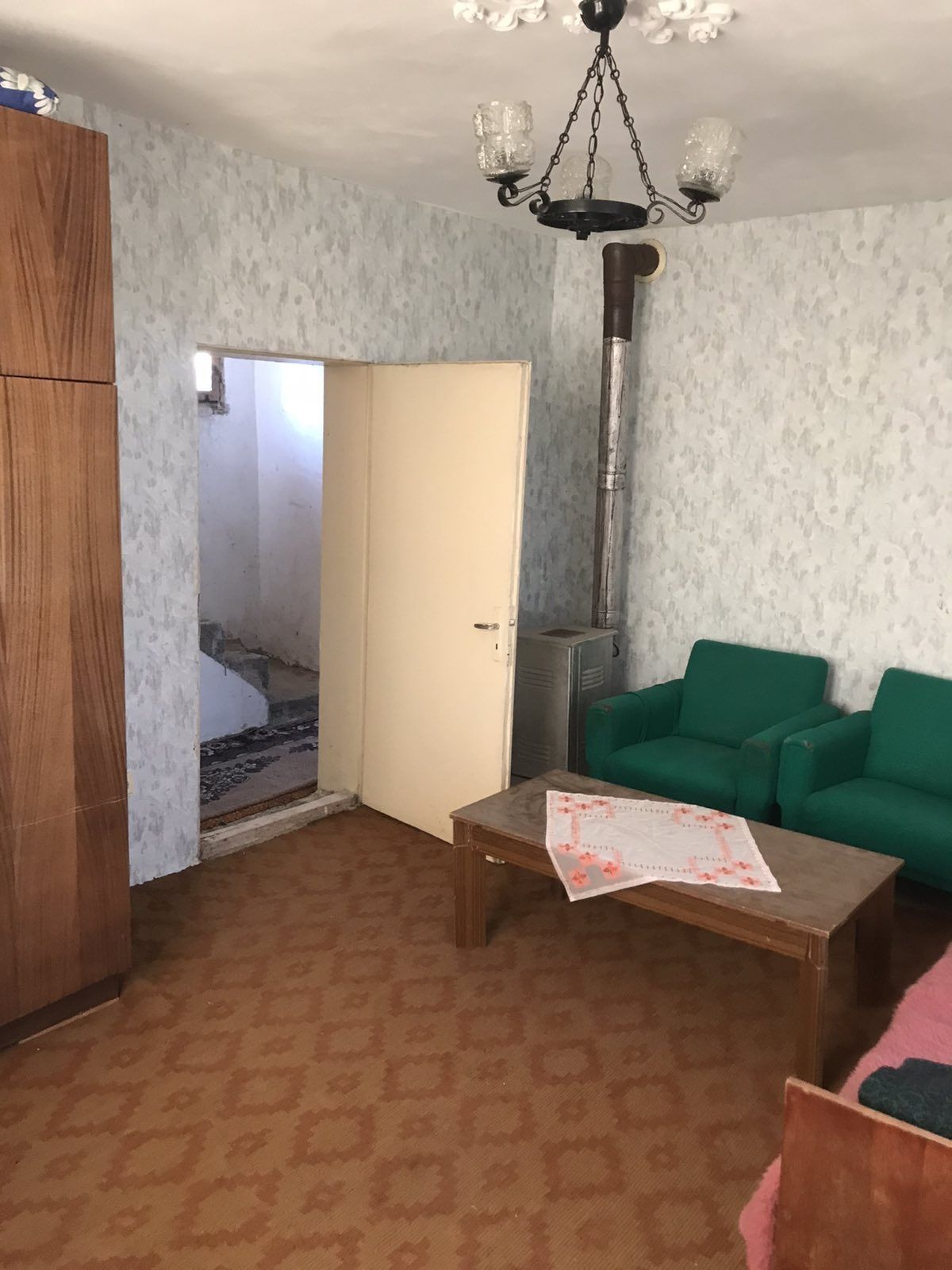 Триетажна къща в Ямболско