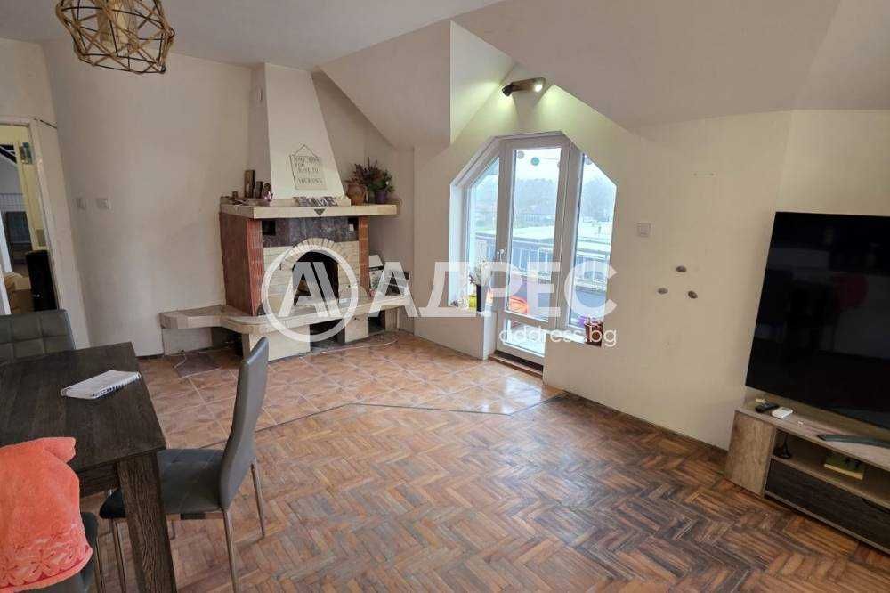 Продава се  3-СТАЕН кв. Кале