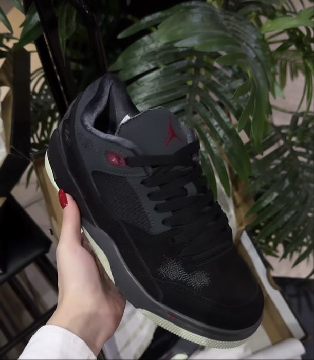 Продам Джорданы 5 новые