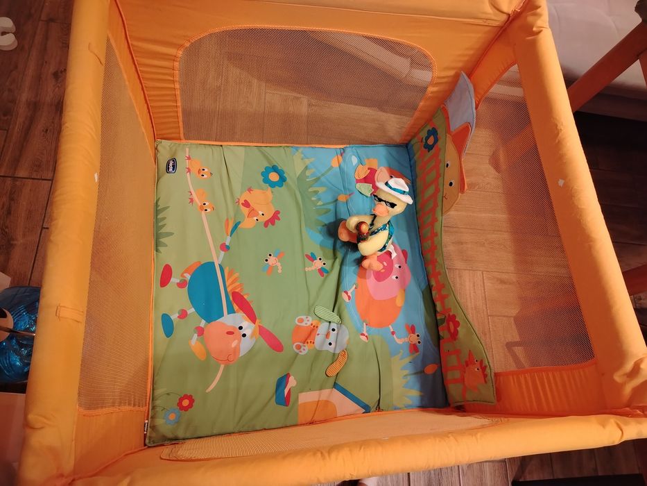 Сгъваема кошара квадрат