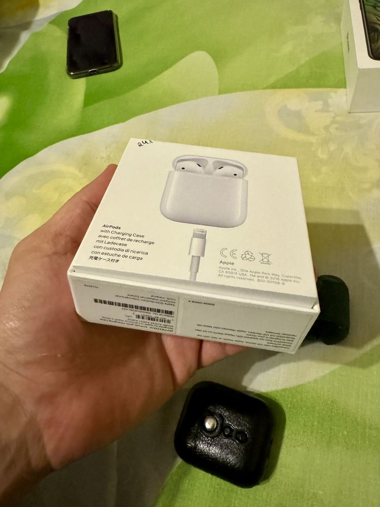 Air pods 2.1 apple.  Оригинал Наушники