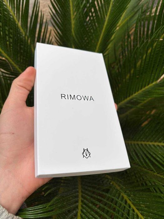 чехол за афона 17 про макс марката RIMOWA