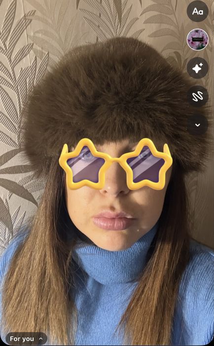 Пухени дамски шапки