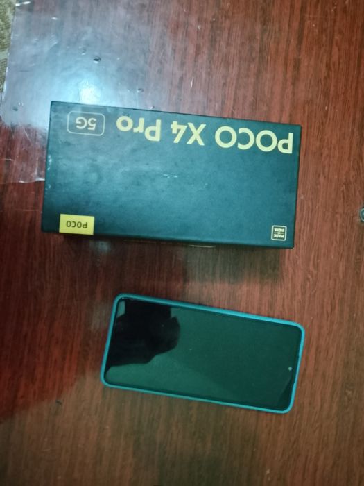 Poco x4 pro 5g 128 xotira srochna sotiladi ideal holat.chexoli  sovgʻa