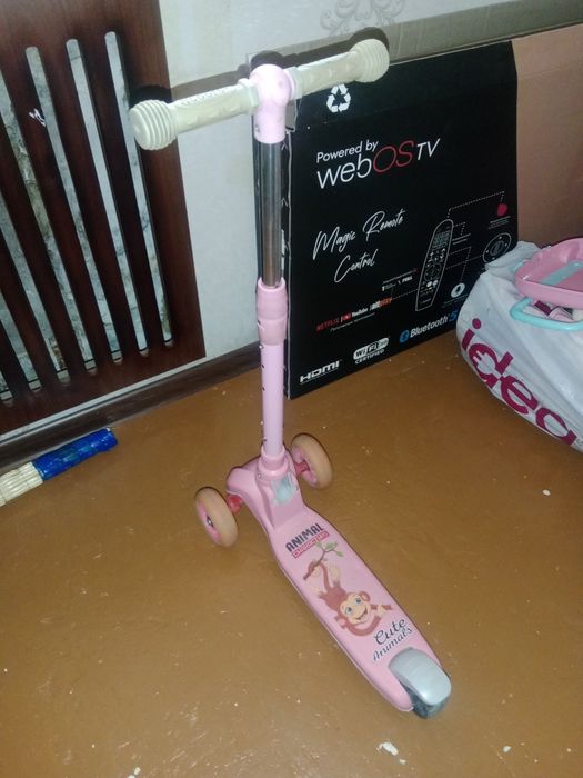 Самокат и велосипед срочно продам