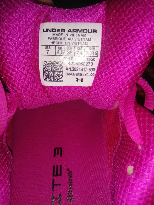 Adidași UNDER ARMOUR nr 38