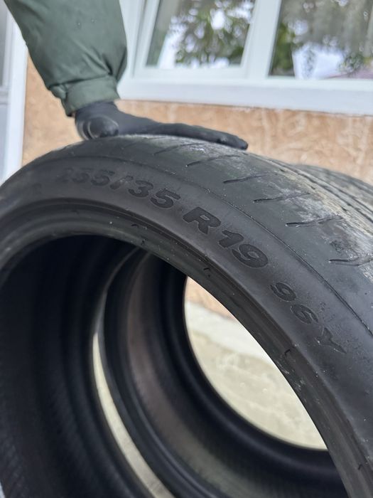 Pirelli 255/35 R19 vară