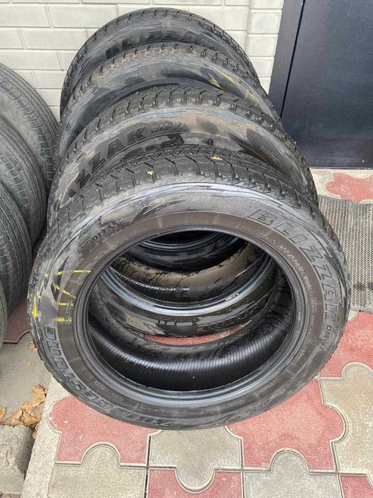 Автомобильная шина зимняя BRIDGESTONE
