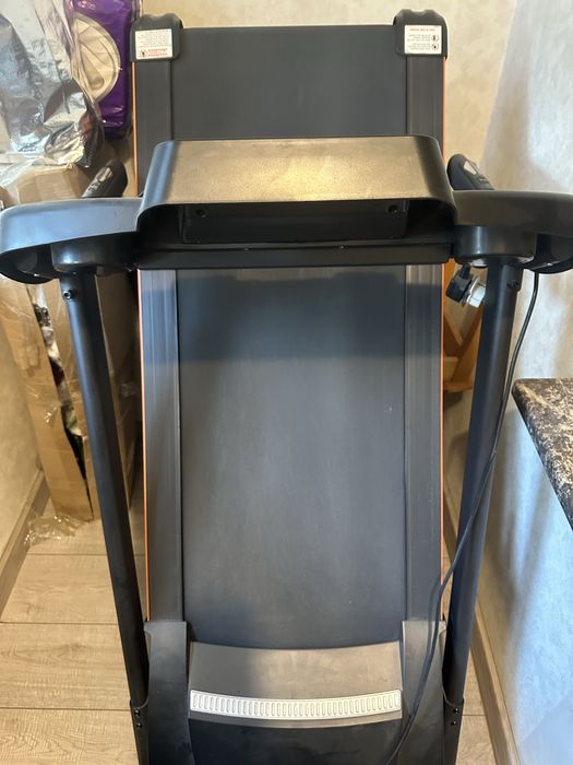 Беговая дорожка новая