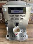 Aparat expresor cafea DeLonghi