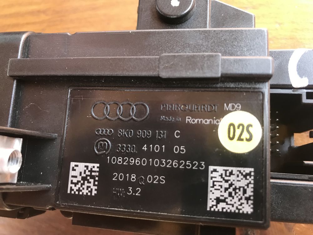 Contact audi b8 2009 .1.8 tfsi motoras macara geamuri , manere usi etc
