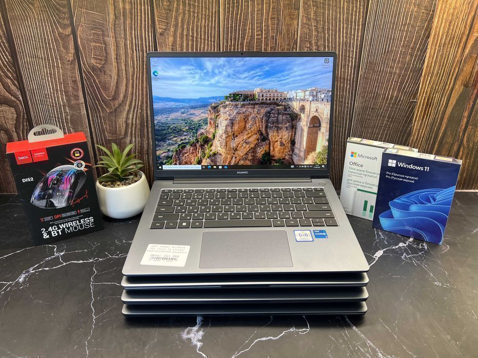 Huawei MateBook D14 - Core i5-1240P/12450H / 8/16GB / 512GB / 14" S27