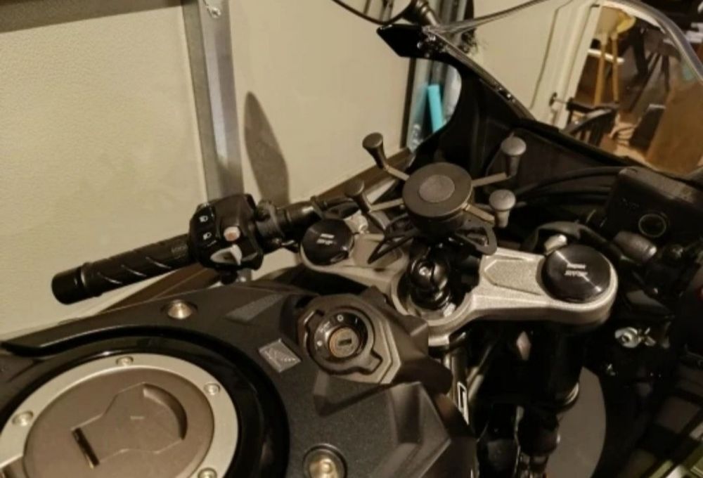 Suport telefon moto tip RAM incarcare usb prindere jug sportiva