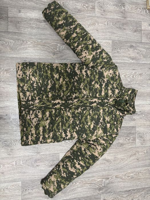 Продаю военный бушлат