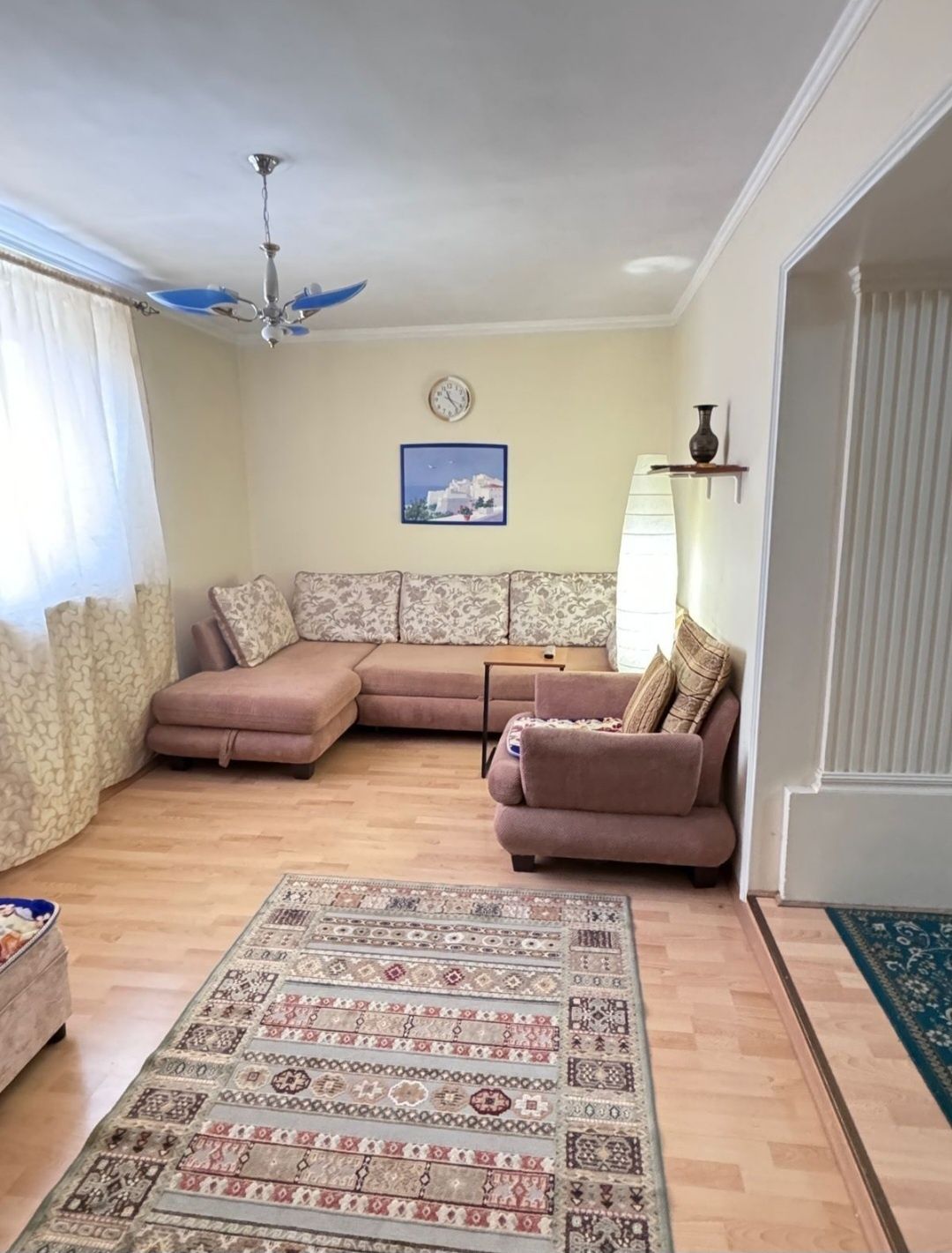 Таунхаус, Центр (Толе би - Айтиева, 180м²)