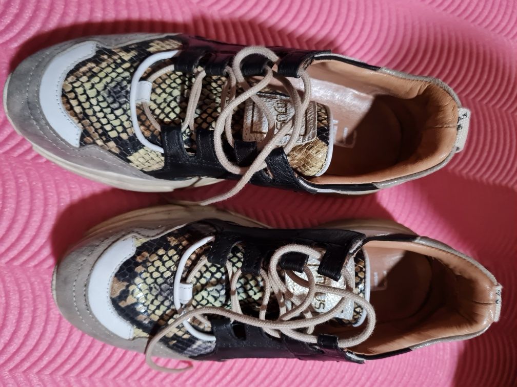 Обувки и сандали  gianni, Hm, nuwe, adidas, gido и др.