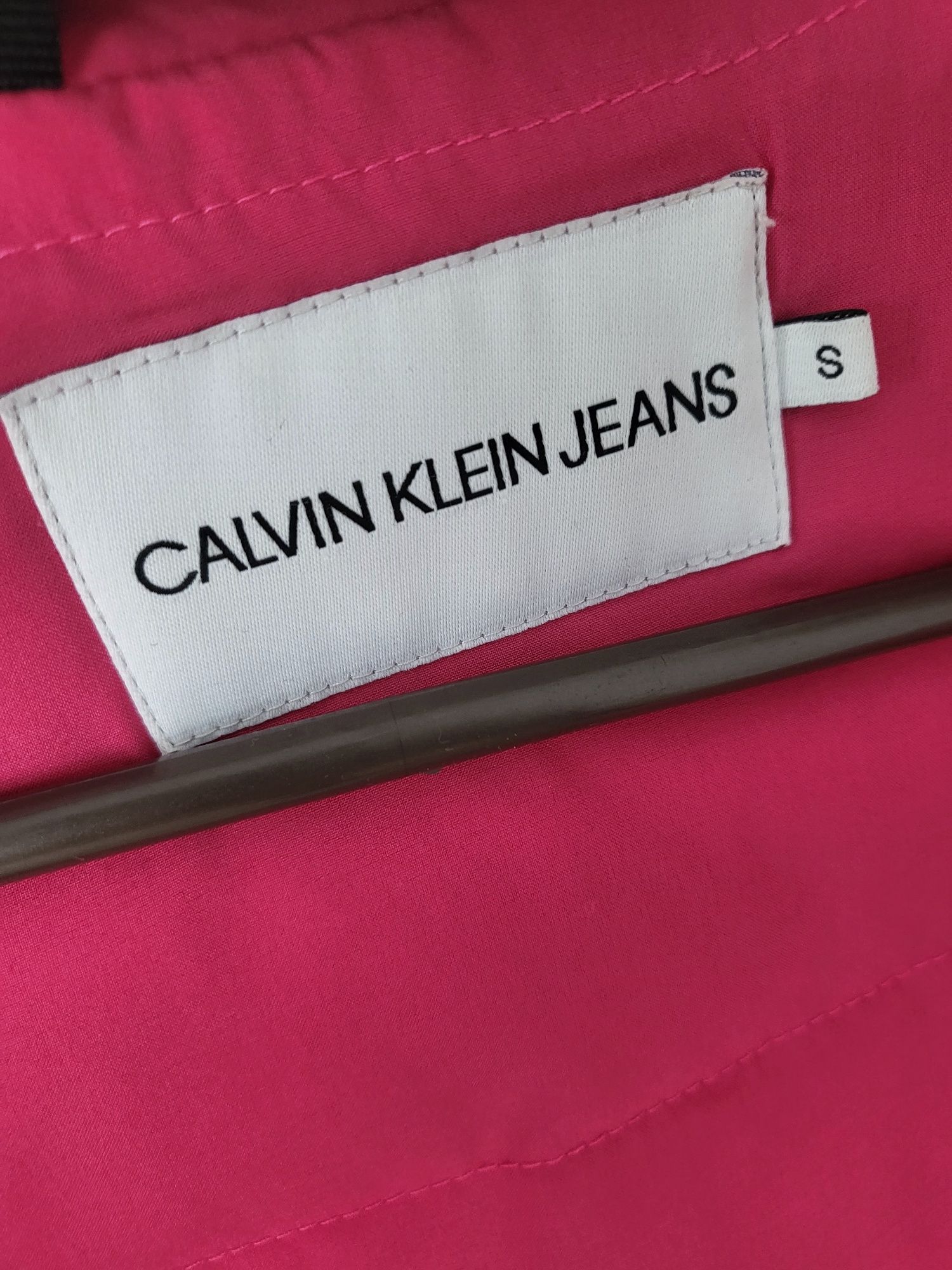Geaca originala Calvin Klein , roz , mărimea S