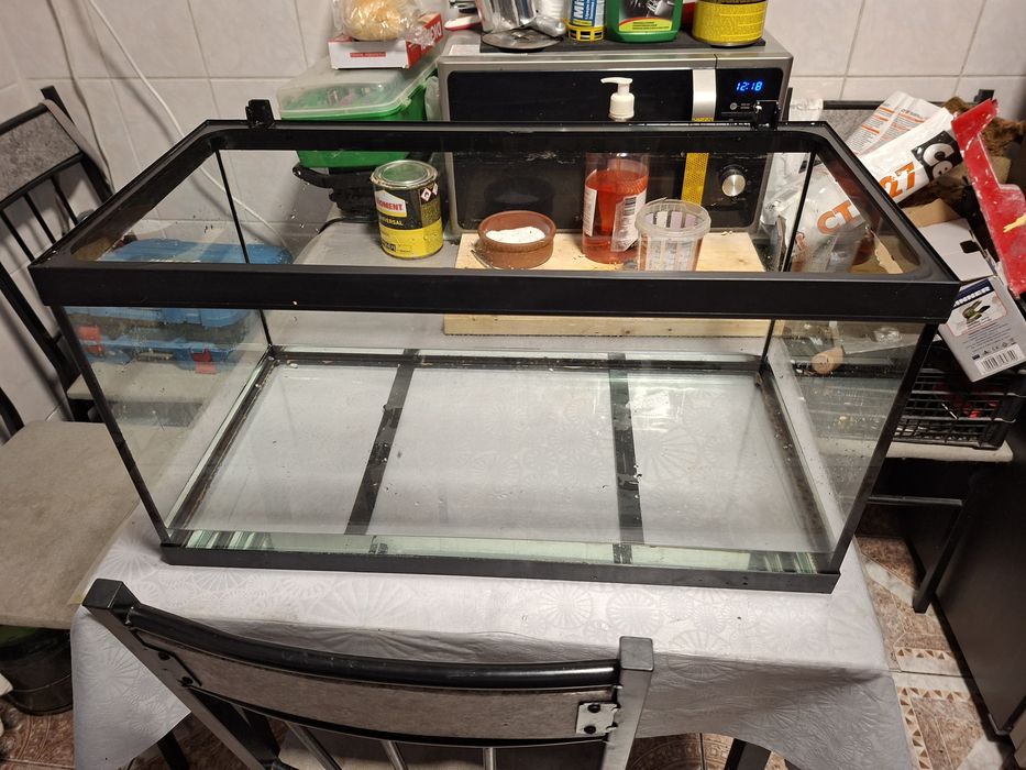 Acvarii si accesorii