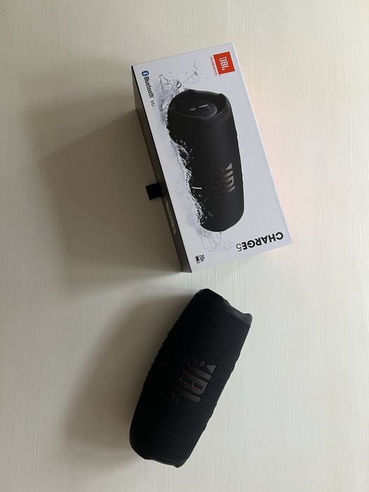 Преносима Тонколона JBL Charge 5