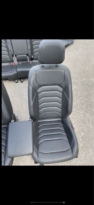 Кожен Салон от Фоклсваген Туарег Volkswagen Tuareg 4N