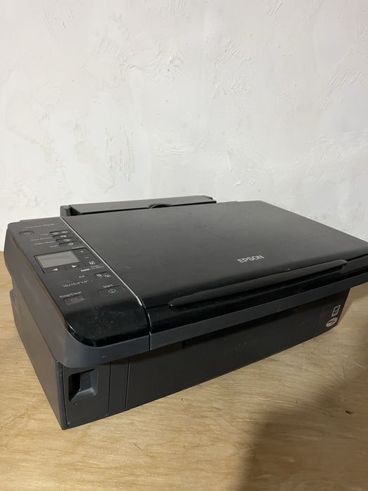 2 принтера epson,panasonic