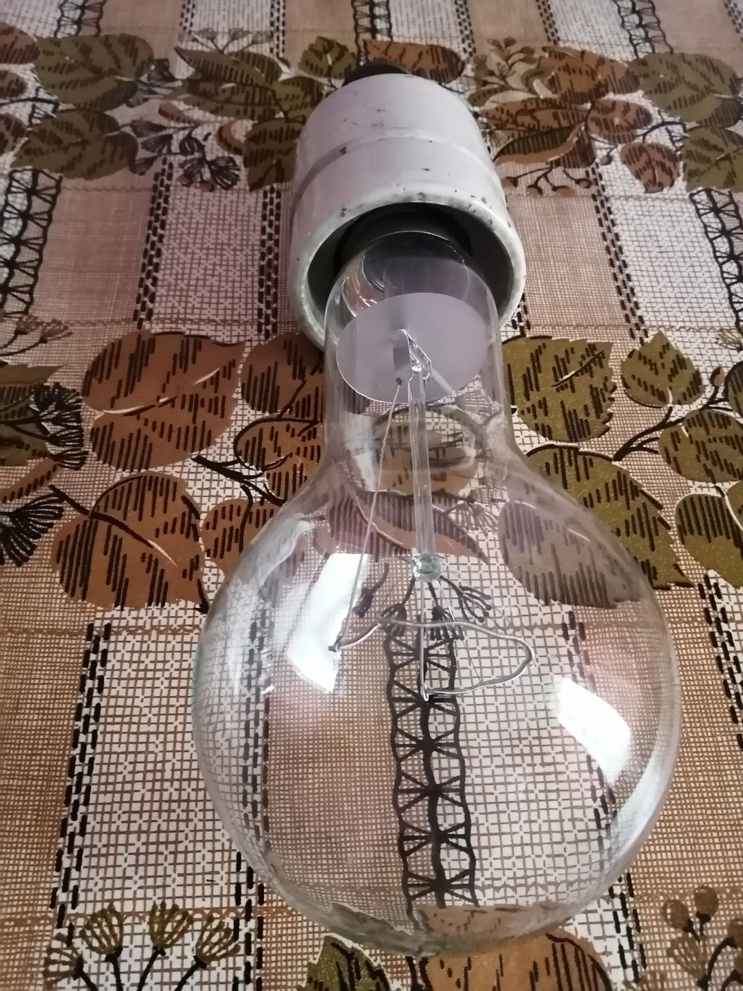 Лампа Накаливания Прожекторная 500 Вт. и Цоколь Е27.