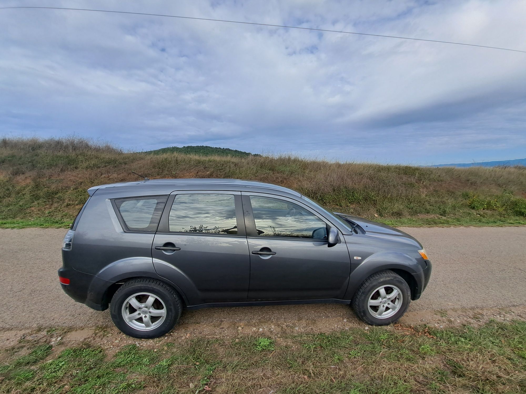 Mitsubishi outlander