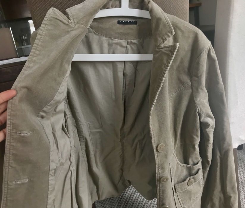 Ново велурено сако Sisley