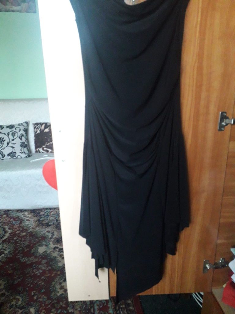 Rochie lunga elegantă