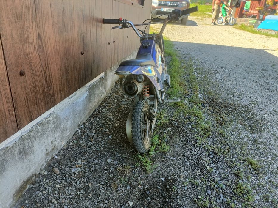 Vând mini Criss 32cc